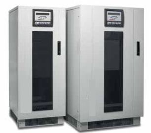 منخفض التردد الصناعة اون لاين يو بي إس سلسلة 10 - 200KVA مع 8KW - 160KW 3PH داخل / خارج