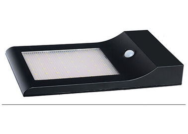 Ra85 110 - 240V IP65 للطاقة الشمسية الصمام أضواء الشوارع / البوليفيين الصمام مصباح الشارع