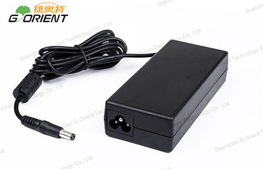 الأسرة الصغيرة الحجم AC DC محولات التيار الكهربائي 48V / 1.8A